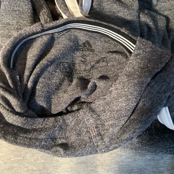 Adidas women workout grey long sleeve shirt with hoodie - Picture 2 of 2